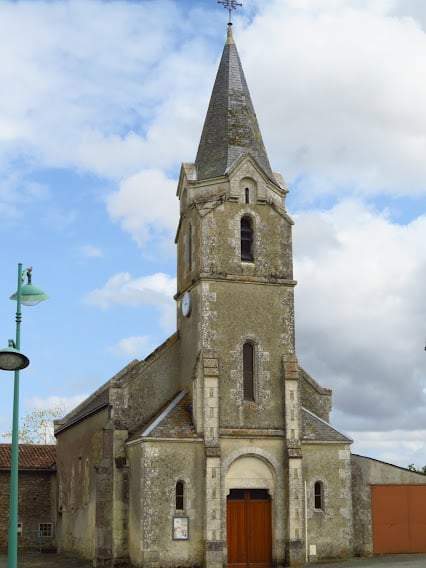 Saurais - Église Saurais (Saint-pierre)