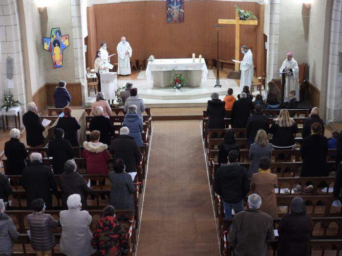 Sévérac-d'Aveyron - Église Salle Sainte-jeanne D’arc (Salle Sainte-jeanne D’arc)
