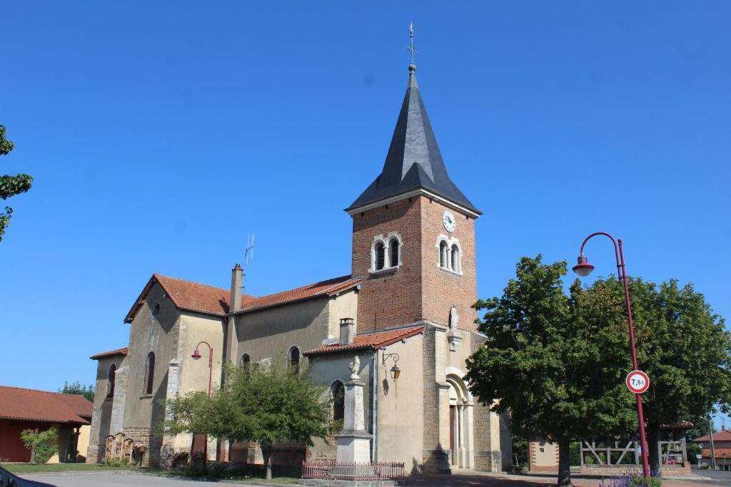 Sulignat - Église Nativité de La Vierge