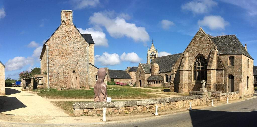 Trégastel - Église Saint Laurent