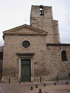 Trets - Église Notre-dame de Nazareth