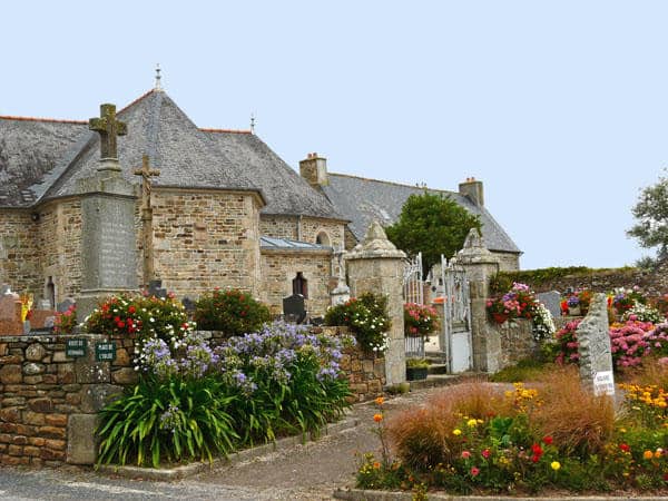 Trézény - Église Saint-zény