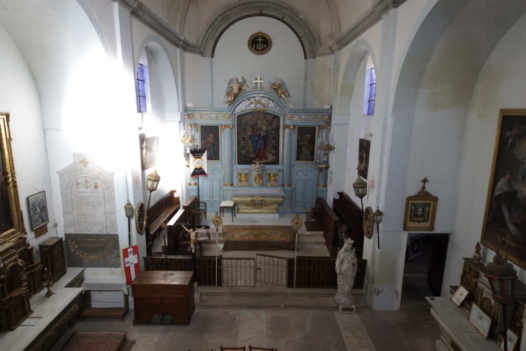 Valréas - Église Chapelle Des Pénitents Noirs