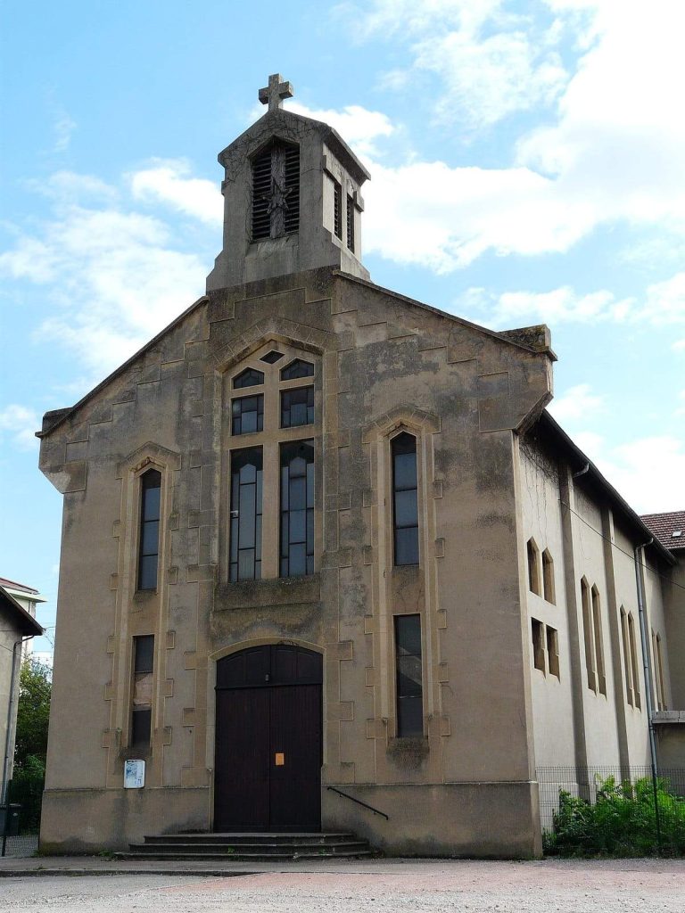 Vénissieux - Église Sainte Jeanne D’arc de Parilly