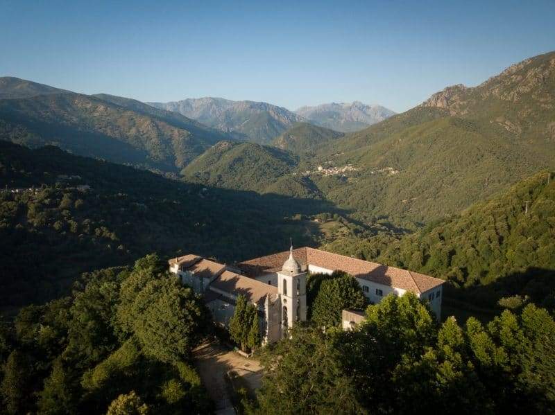 Vico - Église Couvent de Vico ( Oblats de Marie Immaculée )
