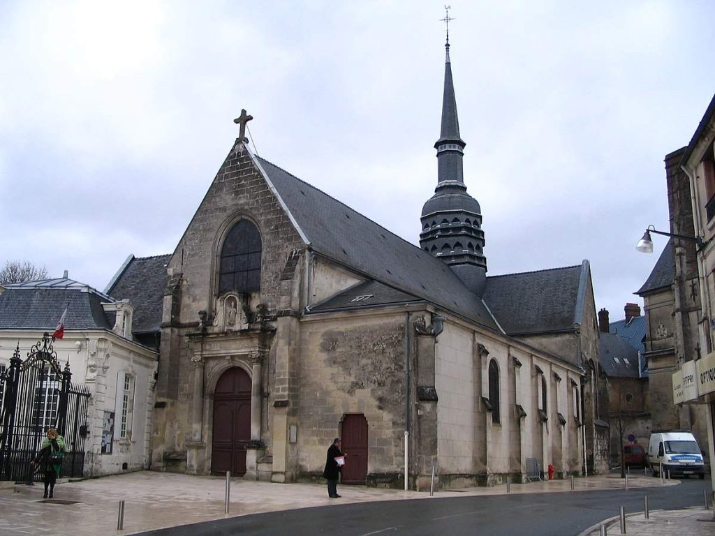 Villers-Cotterêts - Église Villers-cotterêts