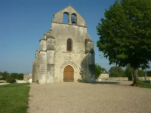 Vouhé - Église Vouhé (Saint-pierre)